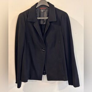 Nina McLemore blazer size 6